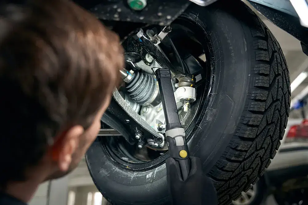 How to Know If That Pothole Caused Damage