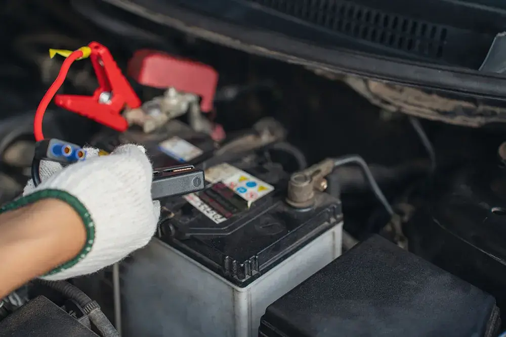 How to Ensure Your Battery Is Ready for the Heat in Franklin and Mount Juliet, Tennessee